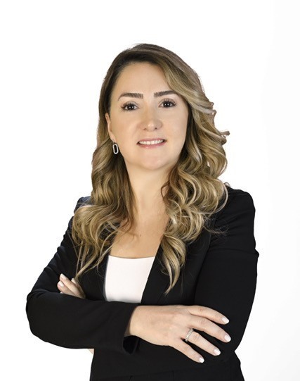 Eryürekli | Demet Üzrek